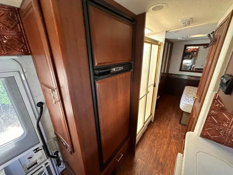 2005 Winnebago Minnie Winnie photo 6