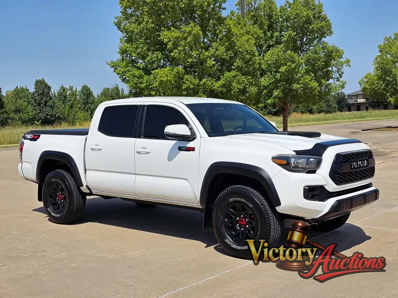 2019 Toyota Tacoma Double Cab TRD Pro photo 1