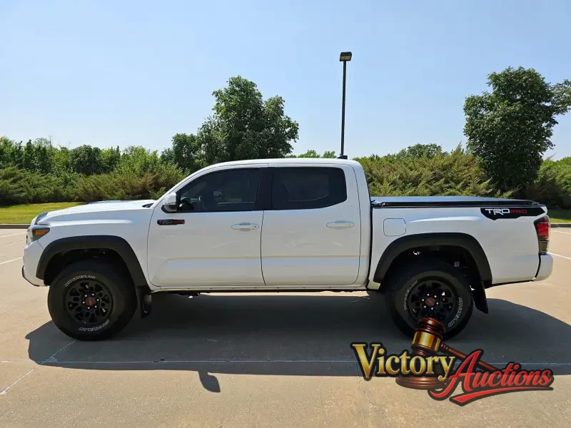 2019 Toyota Tacoma Double Cab TRD Pro photo 35