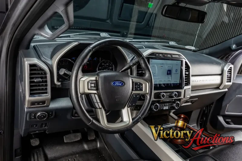 2022 Ford F250 Lariat photo 10