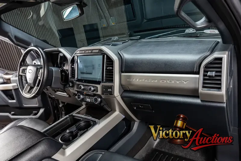 2022 Ford F250 Lariat photo 25