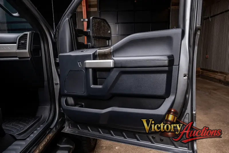 2022 Ford F250 Lariat photo 20