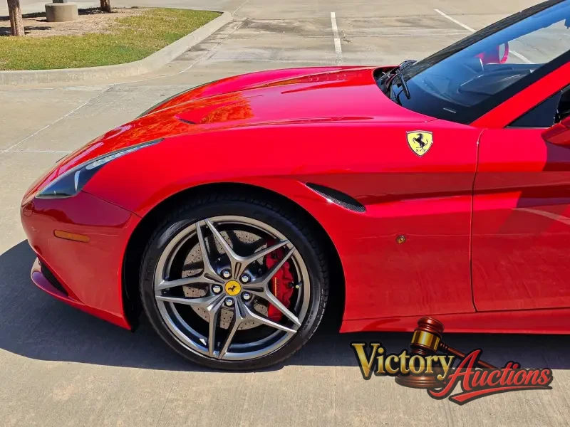 2018 Ferrari California T photo 29