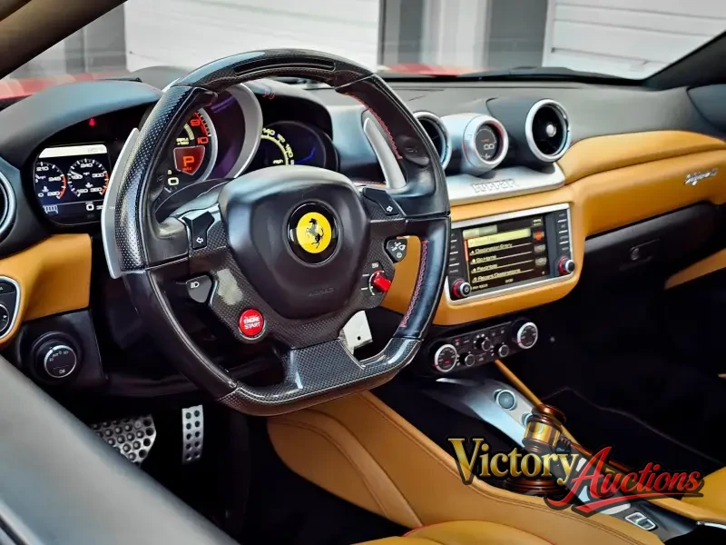 2018 Ferrari California T photo 16