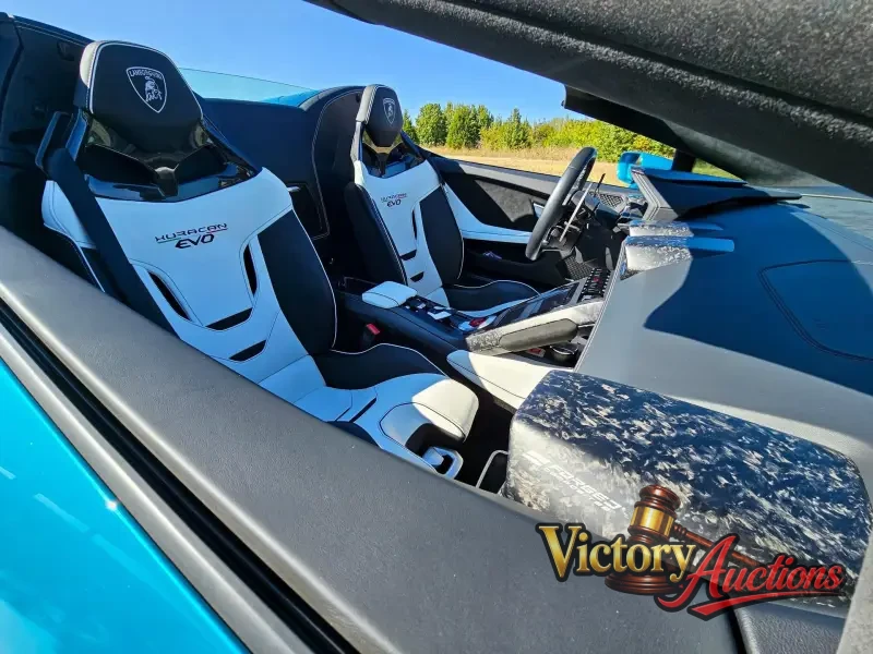 2022 Lamborghini Huracan EVO Spyder photo 41