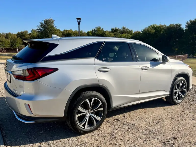2019 Lexus RX 350L Sport Utility 4D AWD/4WD photo 27