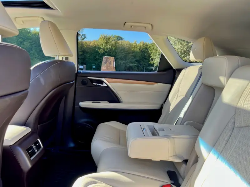 2019 Lexus RX 350L Sport Utility 4D AWD/4WD photo 15