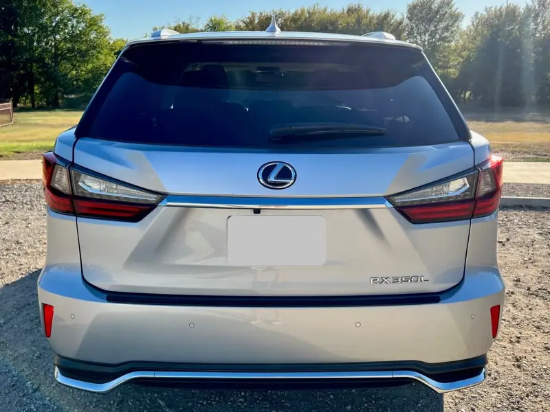 2019 Lexus RX 350L Sport Utility 4D AWD/4WD photo 5