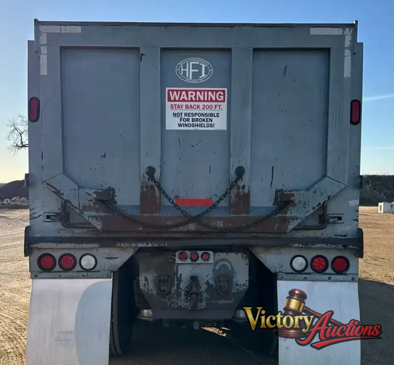 2013 Freightliner Coronado Dump Truck photo 6