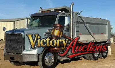 2013 Freightliner Coronado Dump Truck