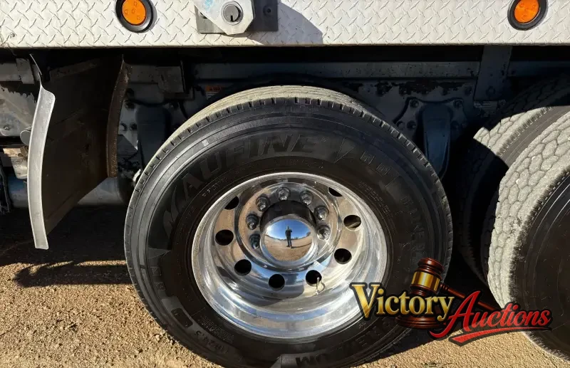 2013 Freightliner Coronado Dump Truck photo 79