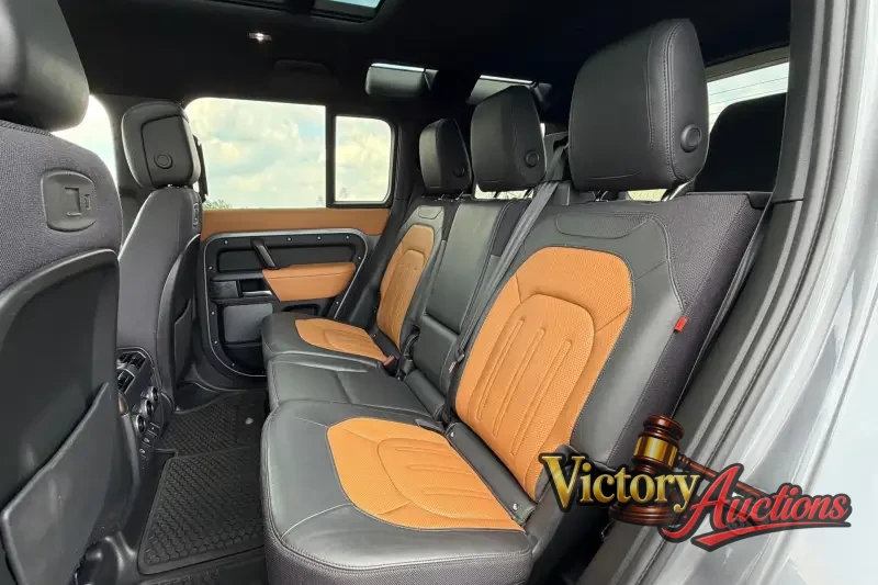 2021 Land Rover Defender 110 X Sport photo 59