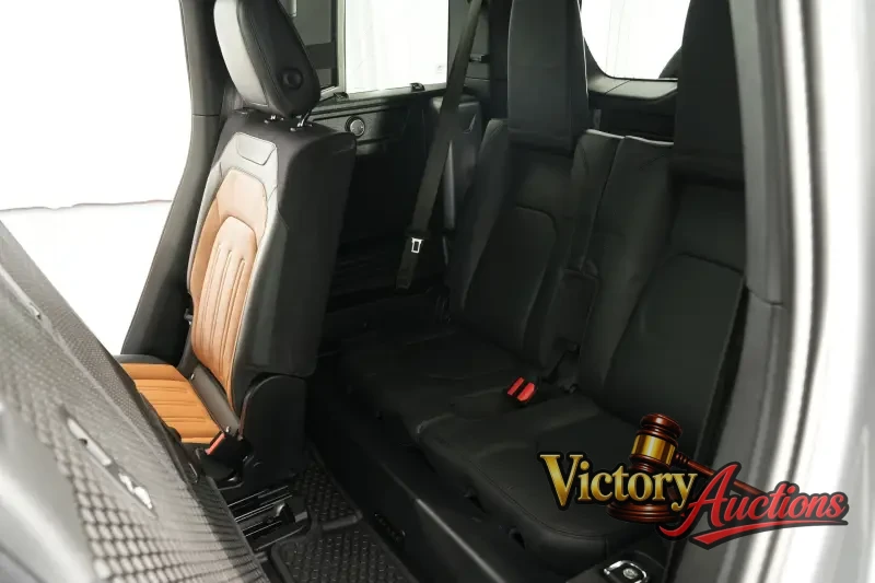 2021 Land Rover Defender 110 X Sport photo 42