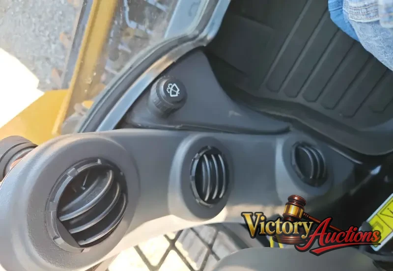 2019 Caterpillar 239D photo 42