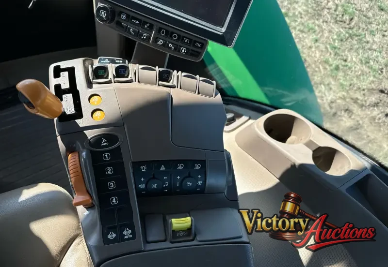 2018 John Deere 9620RX photo 42