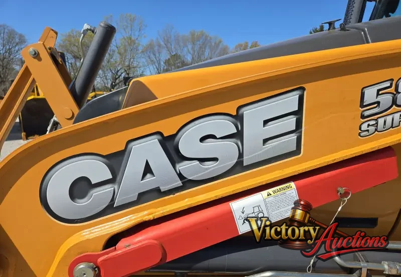 2016 Case 580 Super N photo 9