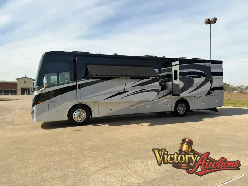 2020 Tiffin Phaeton 37BH photo 25