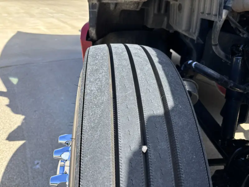 2021 Kenworth T680 photo 4