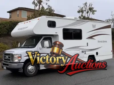2015 Winnebago Minnie Winnie 22R