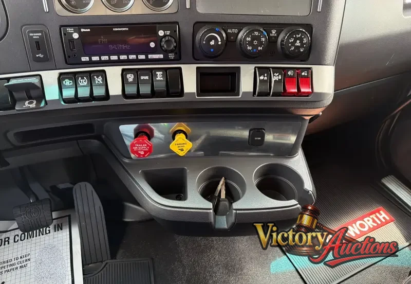2022 Kenworth T680 photo 66