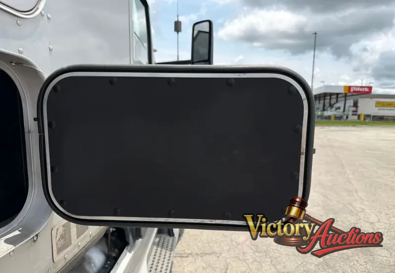 2022 Kenworth T680 photo 21