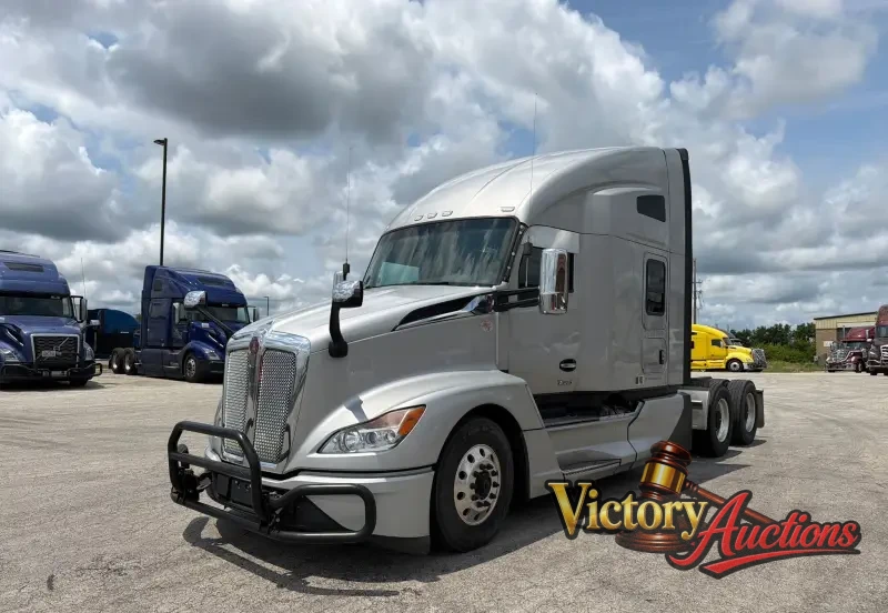 2022 Kenworth T680 photo 1