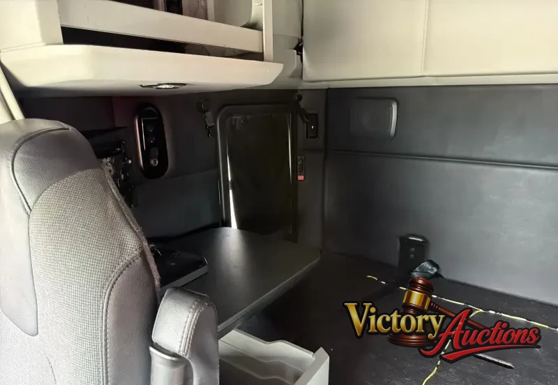 2022 Kenworth T680 photo 79