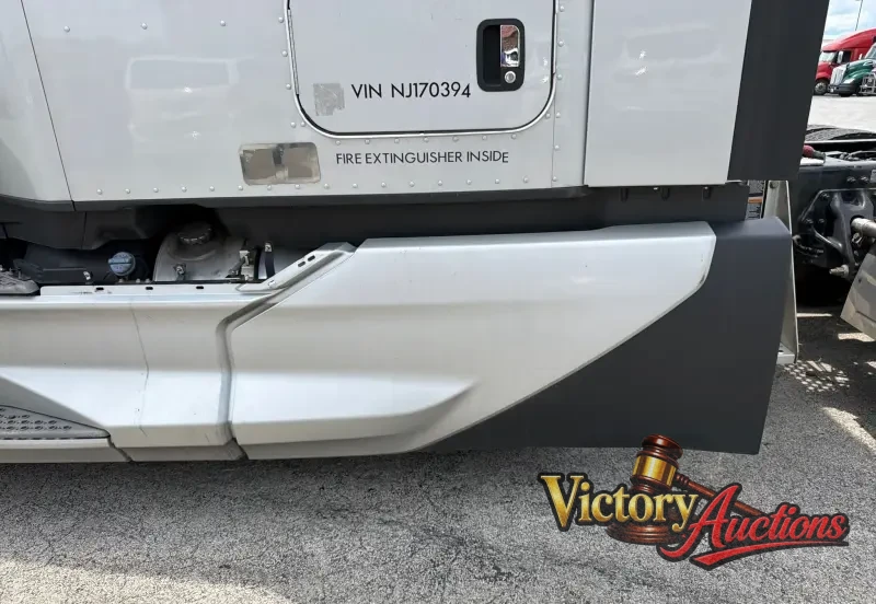 2022 Kenworth T680 photo 41