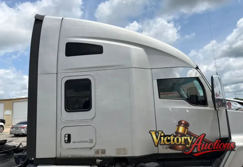2022 Kenworth T680 photo 19