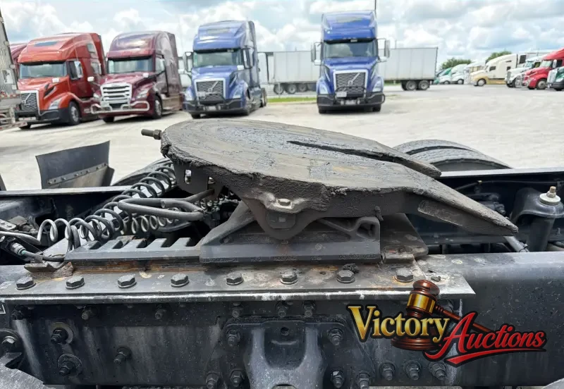 2022 Kenworth T680 photo 37