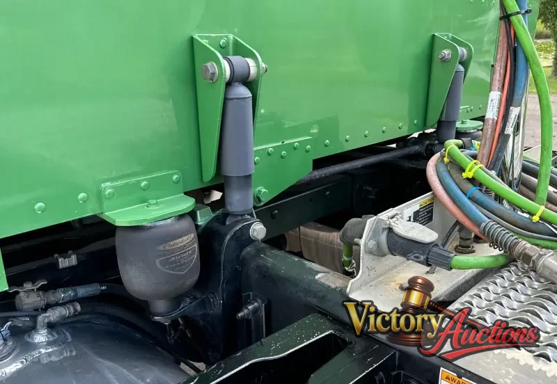 2021 Peterbilt 389 photo 10