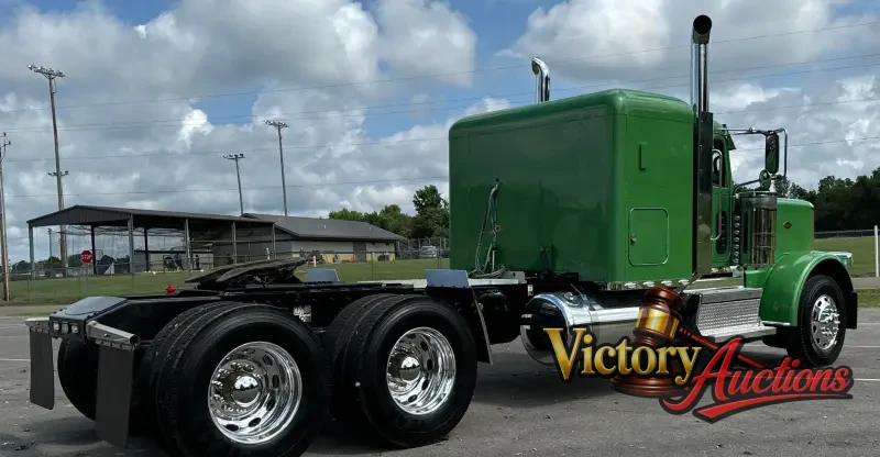 2021 Peterbilt 389 photo 5