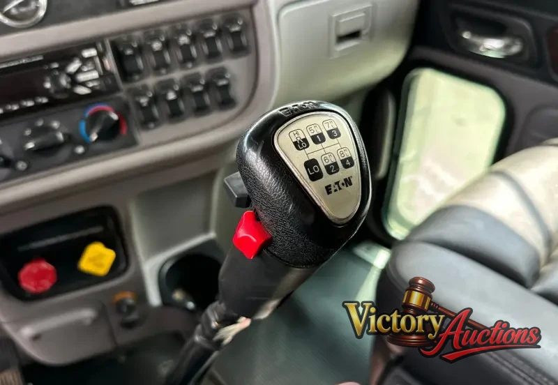 2021 Peterbilt 389 photo 52