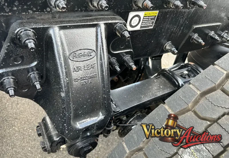 2021 Peterbilt 389 photo 25