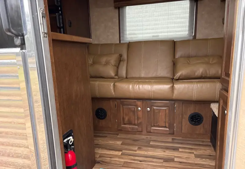 2020 Sundowner Horizon 6910 RS photo 44