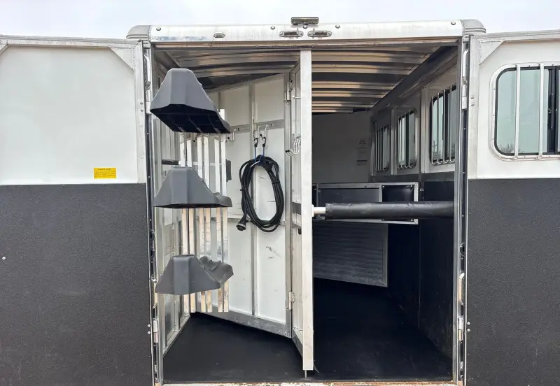 2020 Sundowner Horizon 6910 RS photo 25