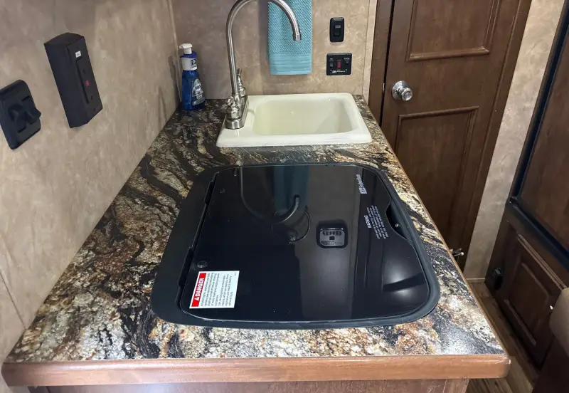 2020 Sundowner Horizon 6910 RS photo 46