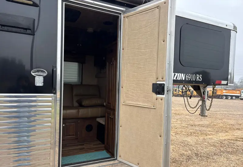 2020 Sundowner Horizon 6910 RS photo 72