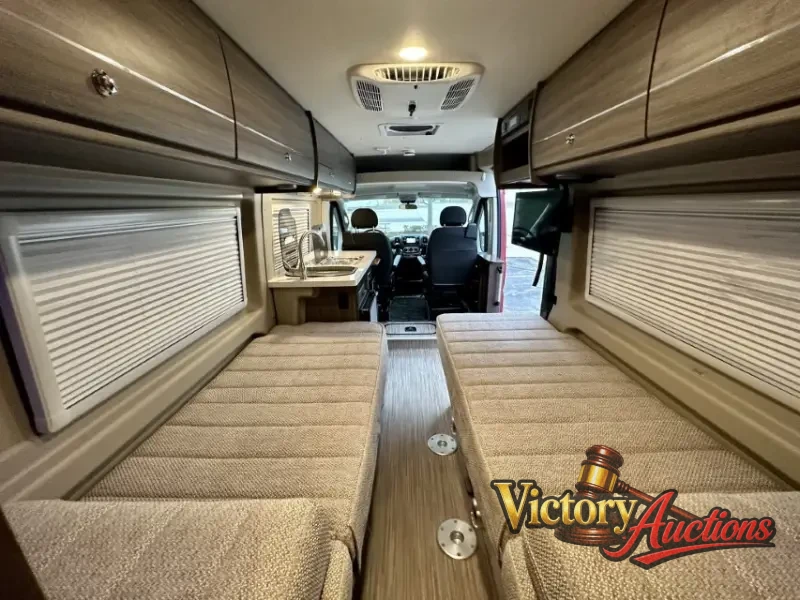 2018 Winnebago Travato 59K photo 29
