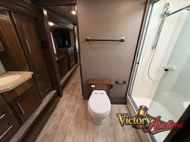 2018 Vanleigh Vilano 370GB photo 2