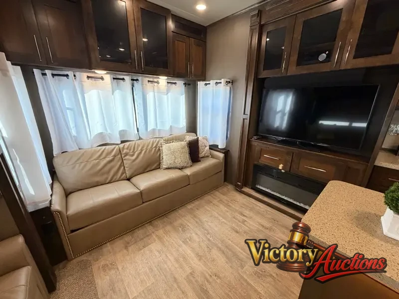 2018 Vanleigh Vilano 370GB photo 15