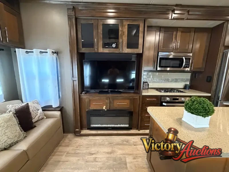 2018 Vanleigh Vilano 370GB photo 16
