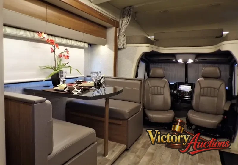 2017 Winnebago Navion 24G photo 11