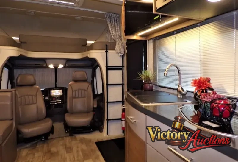 2017 Winnebago Navion 24G photo 29