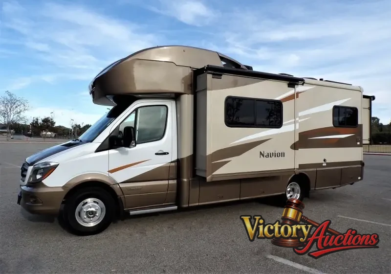 2017 Winnebago Navion 24G photo 1