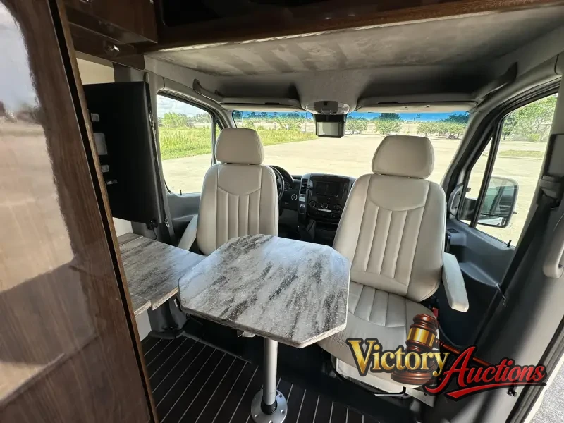 2016 Airstream Interstate EXT Grand Tour Series photo 25