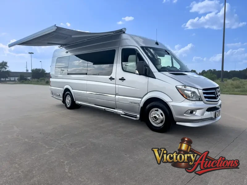 2016 Airstream Interstate EXT Grand Tour Series photo 1