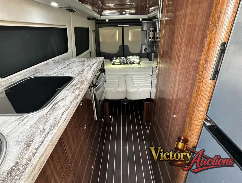 2016 Airstream Interstate EXT Grand Tour Series photo 50