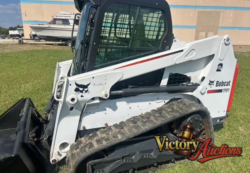2016 Bobcat T630 photo 18