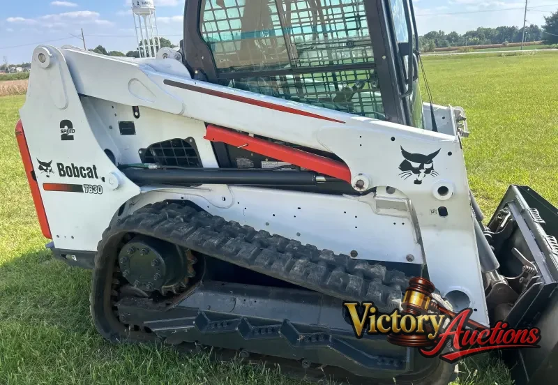 2016 Bobcat T630 photo 19